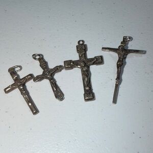 Sterling Silver Crucifix Pendants Lot of 4 (2)